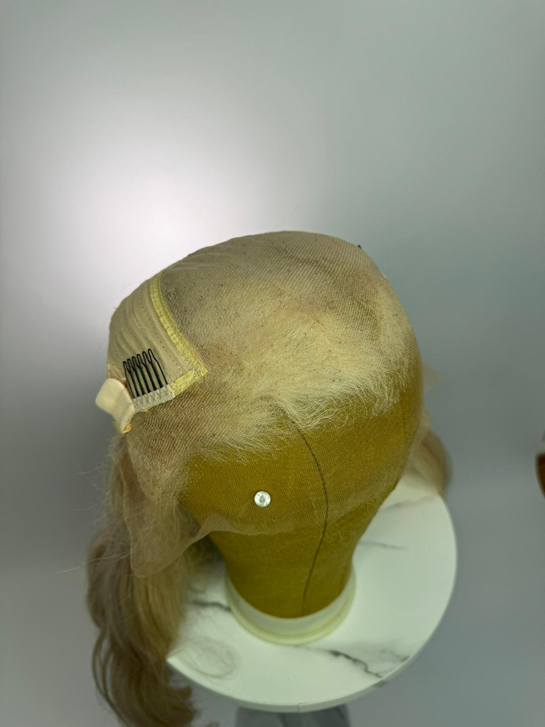 Platinum Blonde 613 Human Hair HD Lace Front Wig – Shop Will  display picture 1