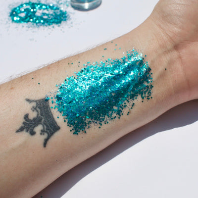 Ultramarine Biodegradable Glitter by BioGlitz